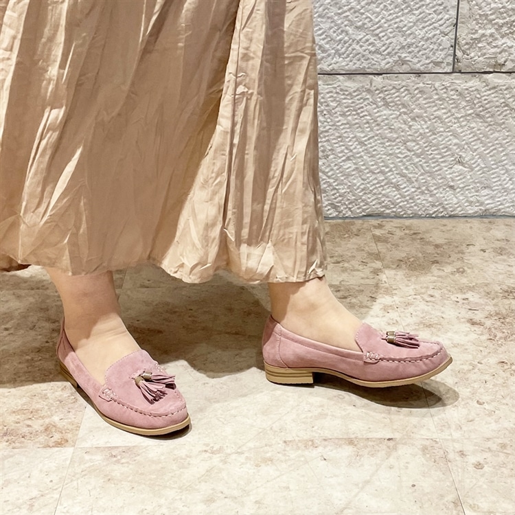 【抗ウイルス・抗菌加工】比類ないしなやかさと快適な履き心地が生まれる 『SOFURA』シリーズ　ボロネーゼ製法で柔らか♪タッセル使いがお洒落なモカシンパンプス　DML4509 pink-s womens 23.0