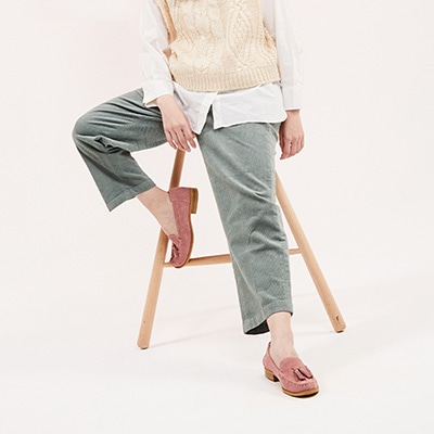 【抗ウイルス・抗菌加工】比類ないしなやかさと快適な履き心地が生まれる 『SOFURA』シリーズ　ボロネーゼ製法で柔らか♪タッセル使いがお洒落なモカシンパンプス　DML4509 pink-silky womens 23.0