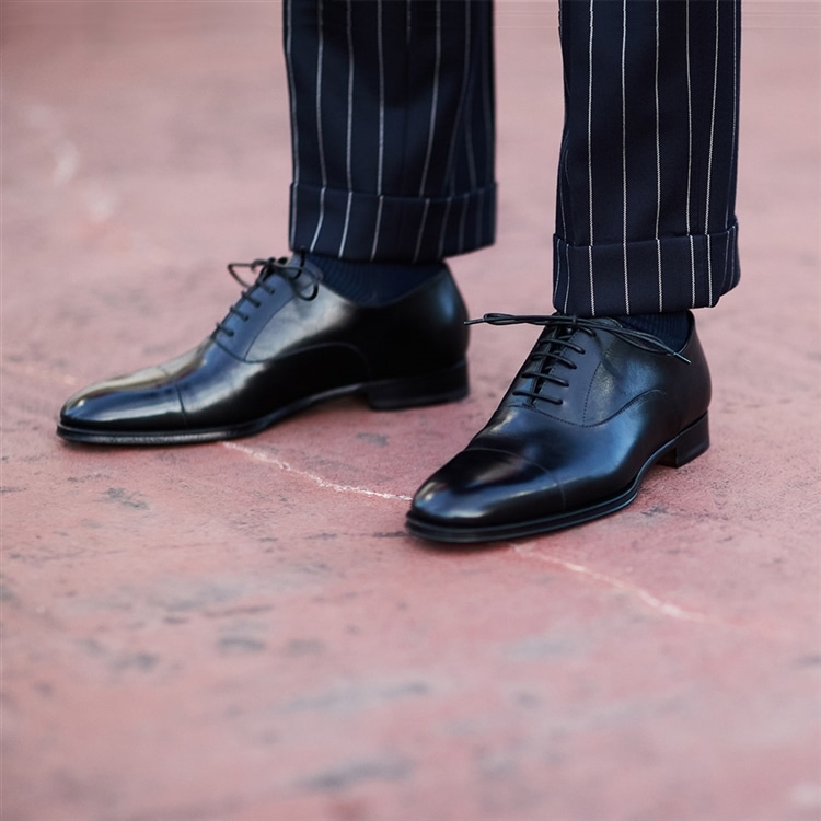 【イタリア製マドラス】 made in Italy 革底マッケイ製法 内羽根ストレートチップ　 M9253 black mens 25.0cm