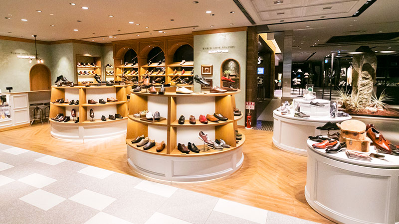 Crown shoes factory new arrivals shop