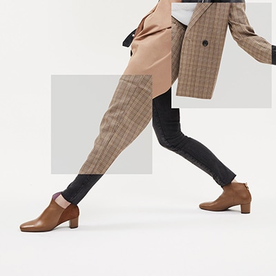 モデロ MODELLO 特徴のあるカットラインがエレガントな印象の ソフトレザーショートブーツ　DML4511 BROWN 23.0