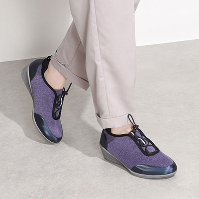 エル スポーツ ELLESPORT 軽量・ふんわりスポンジインソール♪ソフトストレッチウェッジレースアップヒールスニーカー  ESP14702 NAVY 23.0