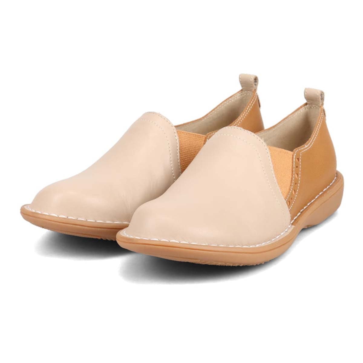 シティゴルフ Ｃｉｔｙ　Ｇｏｌｆ ゆったり足入れアウトステッチ製法のカジュアルシューズ　GFL20116 CAMEL/C 23.0