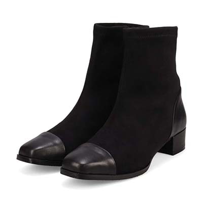 HIROKO KOSHINO 撥水加工ショートブーツ　HKL8005 BLACK-SILKY 23.0