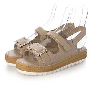 HIROKO KOSHINO FEMME モードなキルティングと輝くバックル。歩きやすさを兼ね備えたフットベッドサンダル　HRL6001 BEIGE M　(23.0～23.5)