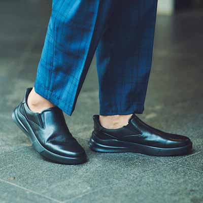 マドラス madras 特許 リカバリーメタインソール搭載  スリップオンスニーカー  M592MT BLACK 25.0