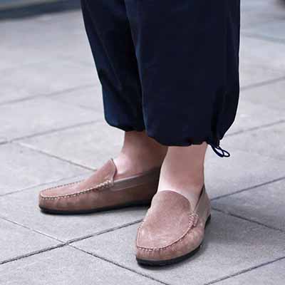 マドラス madras 特許 リカバリーメタインソール搭載  ドライビングスリッポンシューズ M8614MT BEIGE-SILKY 25.0