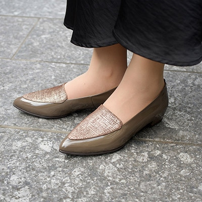 【バランス＋(プラス)シリーズ】madras　マドラス東京ファクトリー製 フィット感、バランス感を徹底的に追及した機能ローヒールパンプス　MAL1140 BROWN 23.0