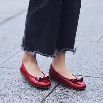 マドラス madras 特許 リカバリーメタインソール搭載　幅広いスタイリングに華やぎをもたらす万能バレーシューズ　MAL9120MT RED-E 23.0