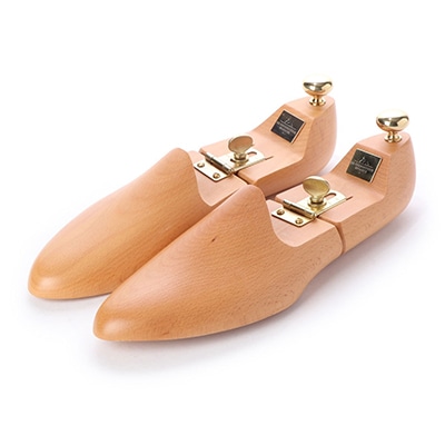 コルドヌリ・アングレーズ 【EM97】ローファー靴に最適な木製シューツリー（紳士靴用）