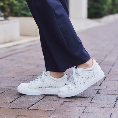 【撥水仕様】モデロ MODELLO ローカットスニーカー　DML6051 WHITE 23.0