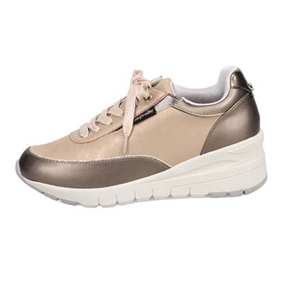 ゴルフトラベラー 晴雨兼用 コンフォートスニーカー プレミアムⅡ　GFL2103V GOLD 23.0