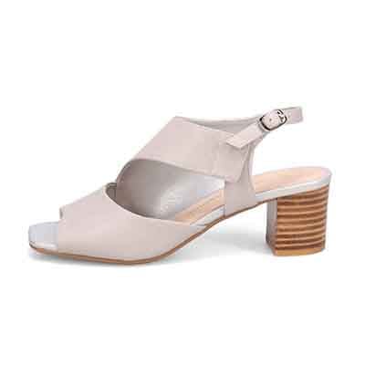 HIROKO KOSHINO  安定感と美脚を叶える 甲深デザイン 5.5cmヒールサンダル　HKL8010 GRAY 23.0