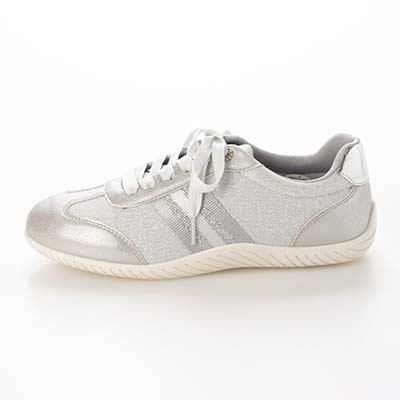 HIROKO KOSHINO FEMME キラキラ輝くメッシュに心躍る。バレエスニーカー　HRL7000 SILVER 23.0