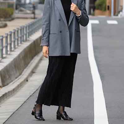 マドラス madras  スクエアトゥ エレガンス グルカサンダル　MAL4075 IVORY 23.0