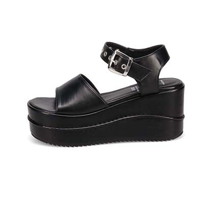 最旬トレンドを履きこなす！マドラス madras TGC in あいち・なごや 2026 出演モデル着用シューズ　厚底サンダル　MAL7583TGC BLACK M（23.0cm～23.5cm）