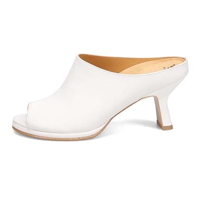 マドラス madras 特許 リカバリーメタインソール搭載  7ｃｍストーム入りミュールサンダル MAL9125MT WHITE M（23～23.5ｃｍ）