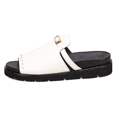 マドラス madras 特許 リカバリーメタインソール搭載  エレガントな装飾が映える上品なフットベットサンダル MAL9140MT WHITE M（23～23.5ｃｍ）