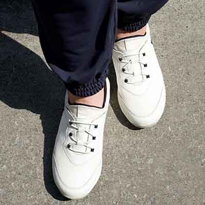 【GORE-TEX】マドラスウォーク madras Walk 「Recovery Shiatsu Insole」搭載で指圧効果により血行をよくする。 通勤快適  トラベルウォーキングにもお勧め！ 快適軽量スニーカー  MWL1004R WHITE 23.0