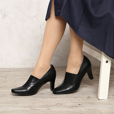 Clarks sheer lily top