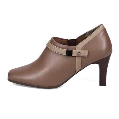 テーン tehen オフィス対応！美脚効果♪甲が深めの脱げづらいパンプス♪ TN1747 OAK-EB 23.0