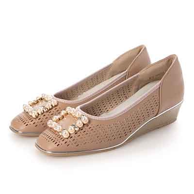 テーン tehen 柔らかアッパーのパールビジューパンプス　TN4028 OAK 23.0