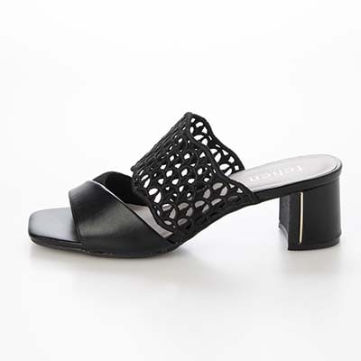 テーン tehen 大人の抜け感を演出する編み込みデザイン。歩きやすさと品格を兼ね備えた5cmヒール。ミュールサンダル　TN6711 BLACK 23.0