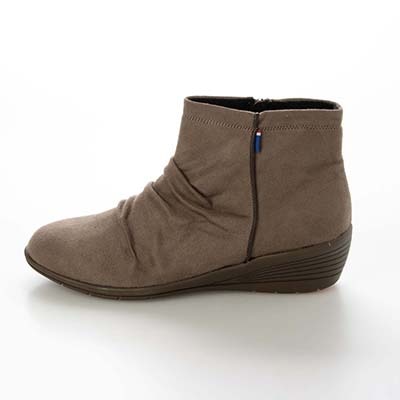 エル スポーツ ELLESPORT  軽くて歩きやすい、スエード調素材のエレガントな一足  軽量ウェッジショートブーツ　ESP14711 OAK-SILKY 23.0