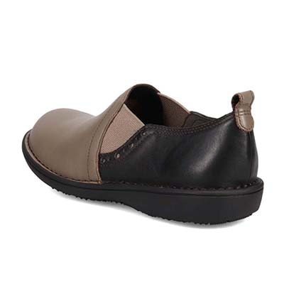 シティゴルフ Ｃｉｔｙ　Ｇｏｌｆ ゆったり足入れアウトステッチ製法のカジュアルシューズ　GFL20116 CAMEL/C 23.0