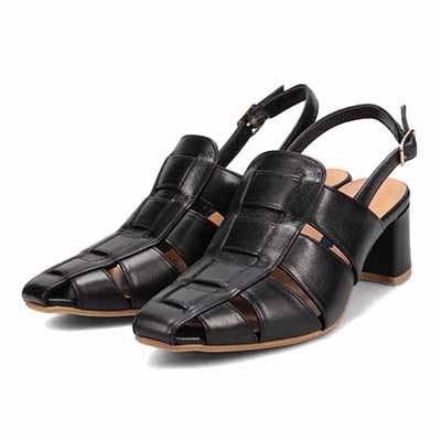 マドラス madras  スクエアトゥ エレガンス グルカサンダル　MAL4075 IVORY 23.0