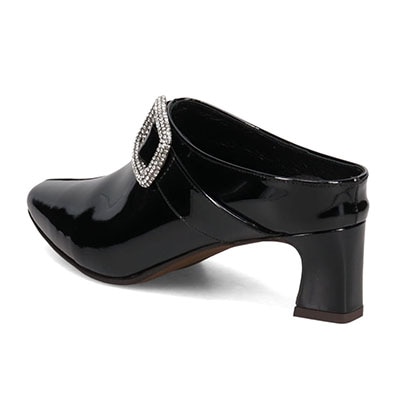 マドラス madras 特許 リカバリーメタインソール搭載　高級感のあるビジュー飾りをあしらった　ミュール　MAL9119MT BLACK-ENAMEL 23.0