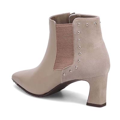 マドラス madras 特許 リカバリーメタインソール搭載  変形デザインヒールxスタッズサイドゴアショートブーツ　MAL9150MT GREGE 23.0