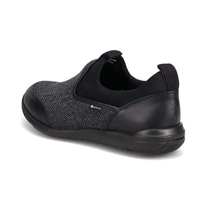 【GORE-TEX】 マドラスウォーク madras Walk スニーカー感覚で普段履きにもピッタリ！ さまざまなスタイルにも合う スリッポンスニーカー  MWL1006S BLACK-TX 23.0