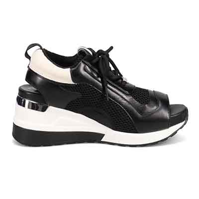 モデロ MODELLO 「リカバリーインソール」搭載で指圧効果により血行を115％促進。Recoveryヒールスニーカーサンダル　DML1940R BLACK 23.0