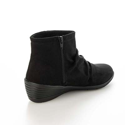 エル スポーツ ELLESPORT  軽くて歩きやすい、スエード調素材のエレガントな一足  軽量ウェッジショートブーツ　ESP14711 BLACK-SILKY 23.0