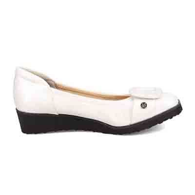 【撥水加工】HIROKO KOSHINO FEMME  超軽量で履きやすいバックルシャーリング入りパンプス  HRL2000 WHITE-S 23.0