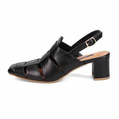 マドラス madras  スクエアトゥ エレガンス グルカサンダル　MAL4075 IVORY 23.0