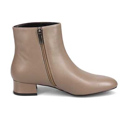 マドラス madras 特許 リカバリーメタインソール搭載 カジュアルにもエレガントにも映える 実用性に磨きをかけた 超万能プレーン3.5ｃｍショートブーツ　MAL9115MT OAK 23.0