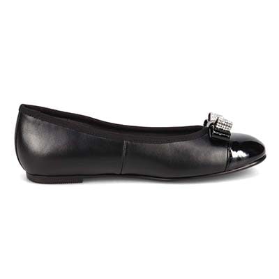 マドラス madras 特許 リカバリーメタインソール搭載　幅広いスタイリングに華やぎをもたらす万能バレエシューズ　MAL9120MT BLACK 23.0