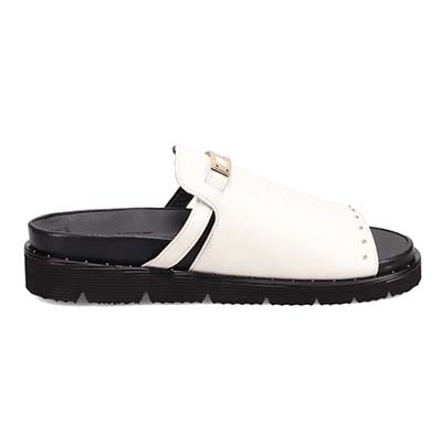 マドラス madras 特許 リカバリーメタインソール搭載  エレガントな装飾が映える上品なフットベットサンダル MAL9140MT WHITE M（23～23.5ｃｍ）