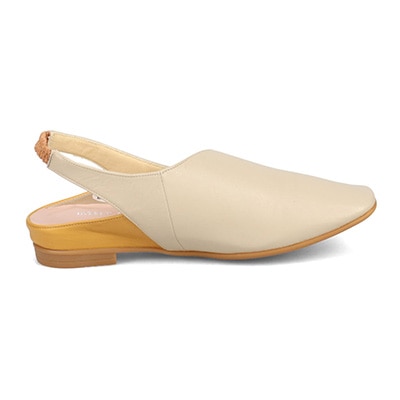 ミッシー デ ミッシー missy des missy 斜めカットデザインパンプス　MMD3634 BEIGE 23.0