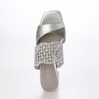 テーン tehen 大人の抜け感を演出する編み込みデザイン。歩きやすさと品格を兼ね備えた5cmヒール。ミュールサンダル　TN6711 SILVER 23.0