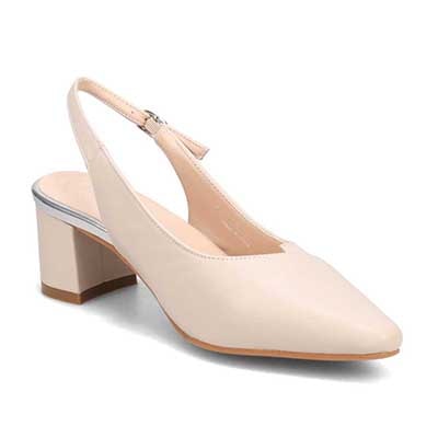 モデロ MODELLO 「リカバリーインソール」搭載で指圧効果により血行を115％促進。Recoveryポインテッドバックベルト　DML5506R IVORY 23.0