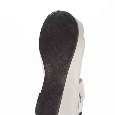 エル スポーツ ELLESPORT　伸びるラフィア2WAYウェッジサンダル BLACK 23.0