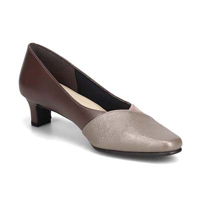 HIROKO KOSHINO Ｖカットラインが綺麗なデザインパンプス　HKL5149 OAK/C 23.0