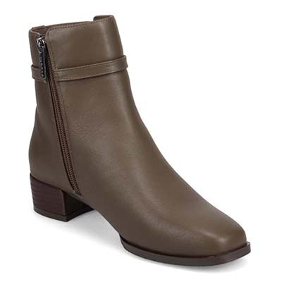 HIROKO KOSHINO 上質な羊革と足首の金具で高級感UP　ショートブーツ　HKL8006 D-BROWN 23.0