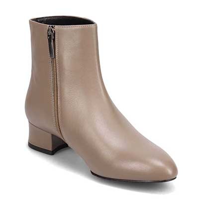 マドラス madras 特許 リカバリーメタインソール搭載 カジュアルにもエレガントにも映える 実用性に磨きをかけた 超万能プレーン3.5ｃｍショートブーツ　MAL9115MT OAK 23.0