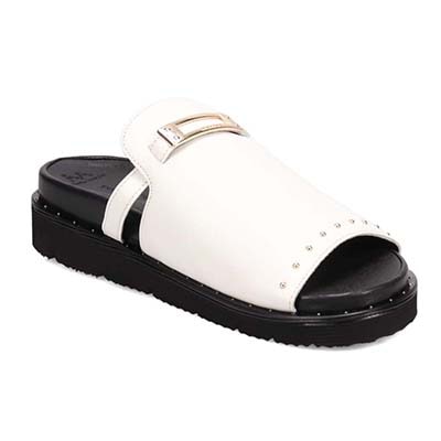 マドラス madras 特許 リカバリーメタインソール搭載  エレガントな装飾が映える上品なフットベットサンダル MAL9140MT WHITE M（23～23.5ｃｍ）