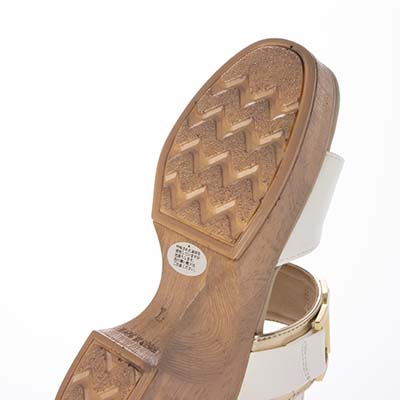 テーン tehen ウッド調のヒールが夏らしいアクセント。7.5cm大人の厚底ウェッジサンダル　TN2305 WHITE/C M　(23.0～23.5)