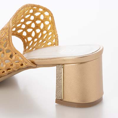 テーン tehen 大人の抜け感を演出する編み込みデザイン。歩きやすさと品格を兼ね備えた5cmヒール。ミュールサンダル　TN6711 BRONZE 23.0